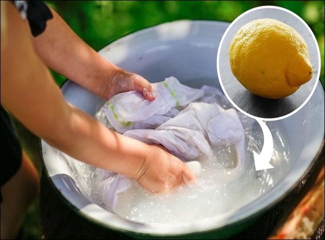 khử m&ugrave;i thức ăn tr&ecirc;n quần &aacute;o