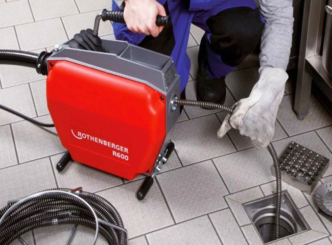 Thông cống nghẹt quận 4 giả rẻ uy tín